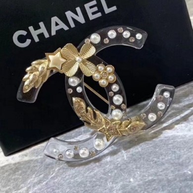 AAA 1:1 Chanel Resin Carved Metal CC Brooch Transparent/Gold 2019 Collection CE00679