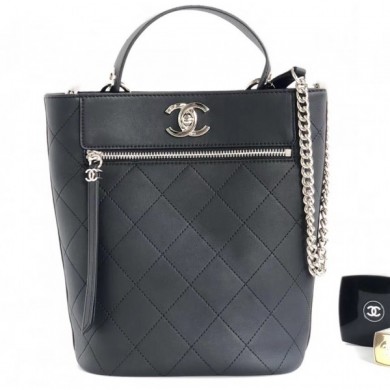 Chanel Calfskin Front Zip Large Bucket Bag AS0578 Black 2019 CE02665