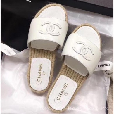 Chanel CC Logo Leather Mules Slipper Sandals Espadrilles G34067 White 2019 CE03818