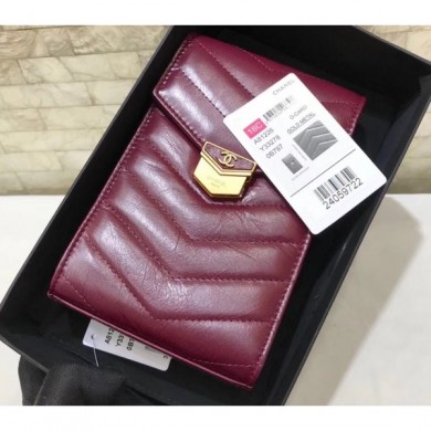 Chanel Chevron Vintage Logo Calfskin Clutch with Chain Phone Bag A81226 Burgundy 2018 CE01920
