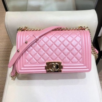Cheap Chanel Iridescent Quilted Grained Leather Medium Boy Flap Bag Pink 2019 Collection CE02183