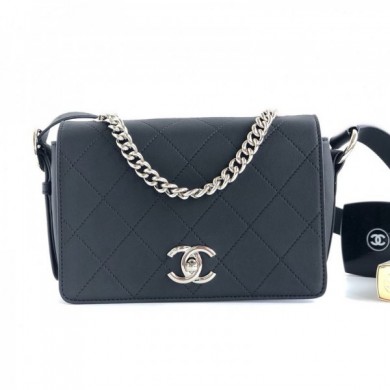 Fake Chanel Quilted Flap Bag AS0574 Black 2019 Collection CE03872