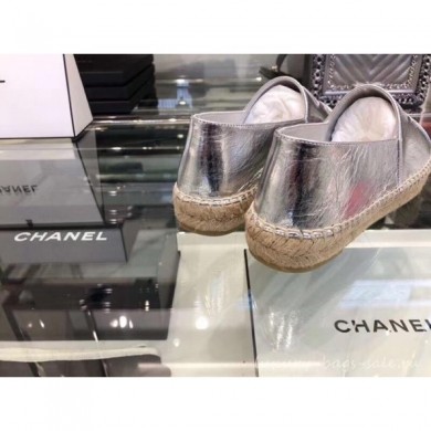 Imitation Chanel CC Logo Laminated Crinkled Leather Espadrilles G29762 Silver 2019 CE03482
