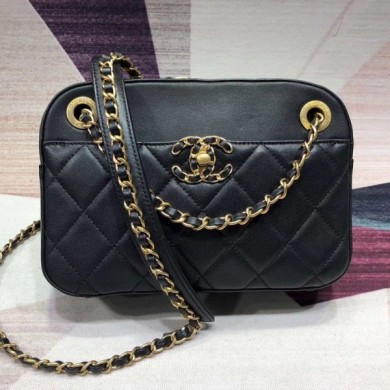 Replica Chanel Quilted Lambskin Chain CC Camera Case AS0971 Black 2019 Collection CE01181