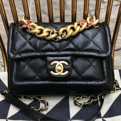 Replica Luxury Chanel Quilted Lambskin Small Flap Bag AS0936 Black 2019 Collection CE02589