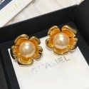 Chanel Pearl Bloom Stud Earrings Gold/White 2020 Collection CE02515