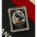 Chanel Photo Frame Brooch AB0920 Gold/Pearly White/Black/Red/Blue 2018 CE01112
