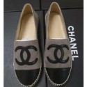 Chanel Suede CC Logo Espadrilles Camel/Black 01 CE03671