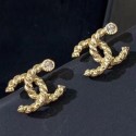 Fake Chanel Twist CC Crystal Stud Earrings Gold 2019 Collection CE00587