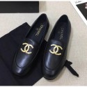 Imitation Chanel Lambskin Flat Loafers With Metal CC Logo Black 2020 Collection CE01096