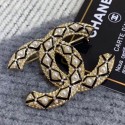 Imitation Chanel Quilted CC Pearls Brooch Gold/Black/White 2019 Collection CE02119