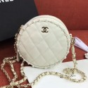 Imitation Chanel Quilted Leather Pearl Round Clutch with Chain White 2020 Collection CE01570