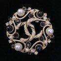 Imitation Chanel Round Brooch AB0585 Gold/Pearly White/Black/Crystal 2019 Collection CE02550