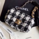 Replica Chanel Houndstooth Tweed 19 Belt Bag/Waist Bag AS1163 White/Black 2019 Collection CE01760