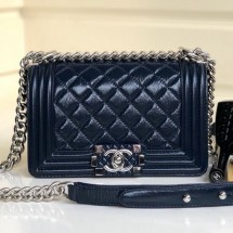AAA 1:1 Chanel Vintage Quilted Leather Small Boy Flap Bag Blue 2019 Collection CE03709