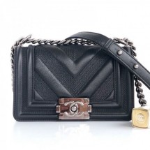 Chanel Calfskin Patchwork Chevron Small Boy Flap Bag A67086 Black 2019 Collection CE02442