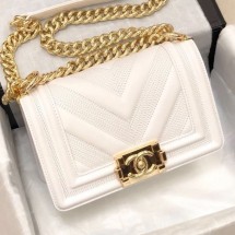 Chanel Calfskin Patchwork Chevron Small Boy Flap Bag A67086 White 2019 Collection CE02140