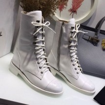Chanel Calfskin Short Flat Lace-up Boots G34953 White 2019 Collection CE04389