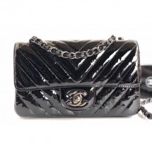 Chanel Patent Leather Small Classic Flap Bag A1116 Chevron Black CE02353