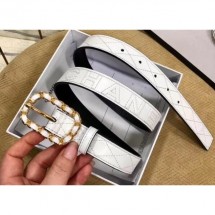 Chanel Width 2.5cm Chain Buckle Quilting Leather Belt White Belt CE01126