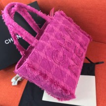 Chanel Wool Tweed Medium Zipped Shopping Bag AS0976 Pink 2019 Collection CE02537