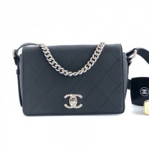 Fake Chanel Quilted Flap Bag AS0574 Black 2019 Collection CE03872