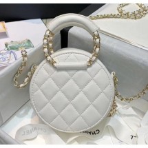 Imitation Chanel Lambskin Clutch With Chain & Round Handles AP1176 Whtie 2020 Collection CE01461