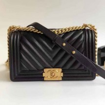 Knockoff Chanel Grained Calfskin Medium BOY CHANEL Handbag with Gold-tone Metal Black 2018 Collection CE01968