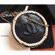 Best Chanel Two-Tone Crumpled Calfskin En Vogue Small Round Crossbody Bag AS0075 Black/White 2019 CE01533