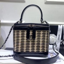 Chanel Rattan Woven Small Vanity Case AS1352 Black/Beige 2020 Collection CE02279