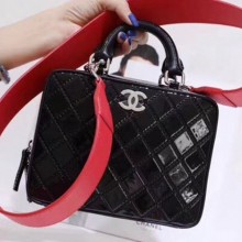 Fake Chanel Quilted Patent Leather Vanity Case Bag Black 2020 Collection CE01394