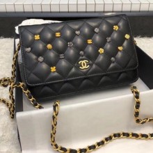 First-class Quality Chanel Lambskin 18k Charms Wallet On Chain WOC Bag A81618 Black 2018 Collection CE00980