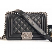 Knockoff Chanel Lambskin Boy Flap Small Bag Black/Silver CE03912