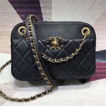 Replica Chanel Quilted Lambskin Chain CC Camera Case AS0971 Black 2019 Collection CE01181