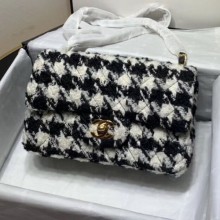 Replica High Quality Chanel Houndstooth Tweed Small Flap Bag Black/White 2019 Collection CE02555