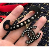 Chanel Acrylic Pin Brooch with CC Pendant Black/Pearly White/Gold 2018 CE01728