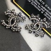 Chanel Crystal CC Stud Earrings Black 04 2019 Collection CE04370