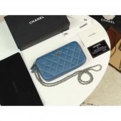 Chanel Iridescent Pearl Caviar Classic Clutch with Chain Bag A82527 Blue 2019 CE04266