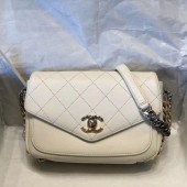 Imitation Chanel Quilted Calfskin Flap Bag AS0413 White 2019 Collection CE01446