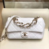 Replica Chanel Quilted Lambskin Flap Bag with Resin Chain AS1353 White 2019 Collection CE01152